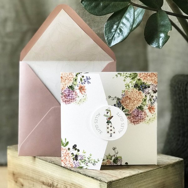 Pocketfold Designserie Sensual Flower Love mit rundem Anhänger und Kuvert